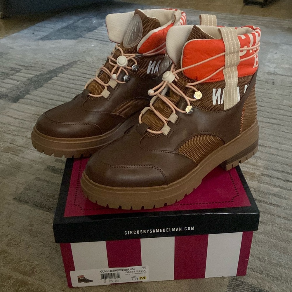Unisex Boots
